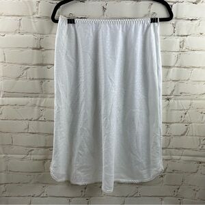 Vintage Warner's Slip Elastic Stretch Waist